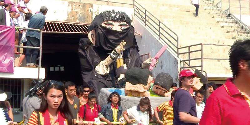 話題性抜群！タイの名門国立校によるサッカー対抗戦