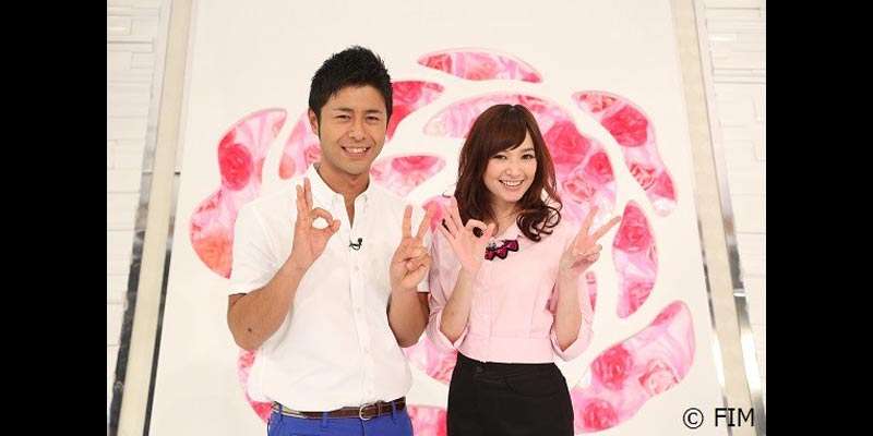 チャンネル7のテレビ番組でメーンキャスターを務める榎並大二郎アナウンサーと人気タレントのミャオさん（番組のHPから）