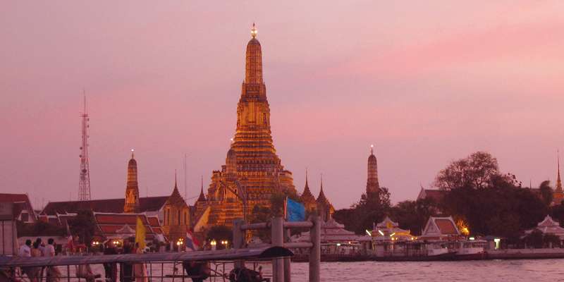 ワット・アルン