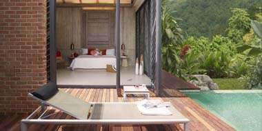 プライベートプール付きの客室も