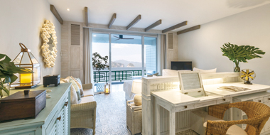 ウッド調のナチュラルなインテリア