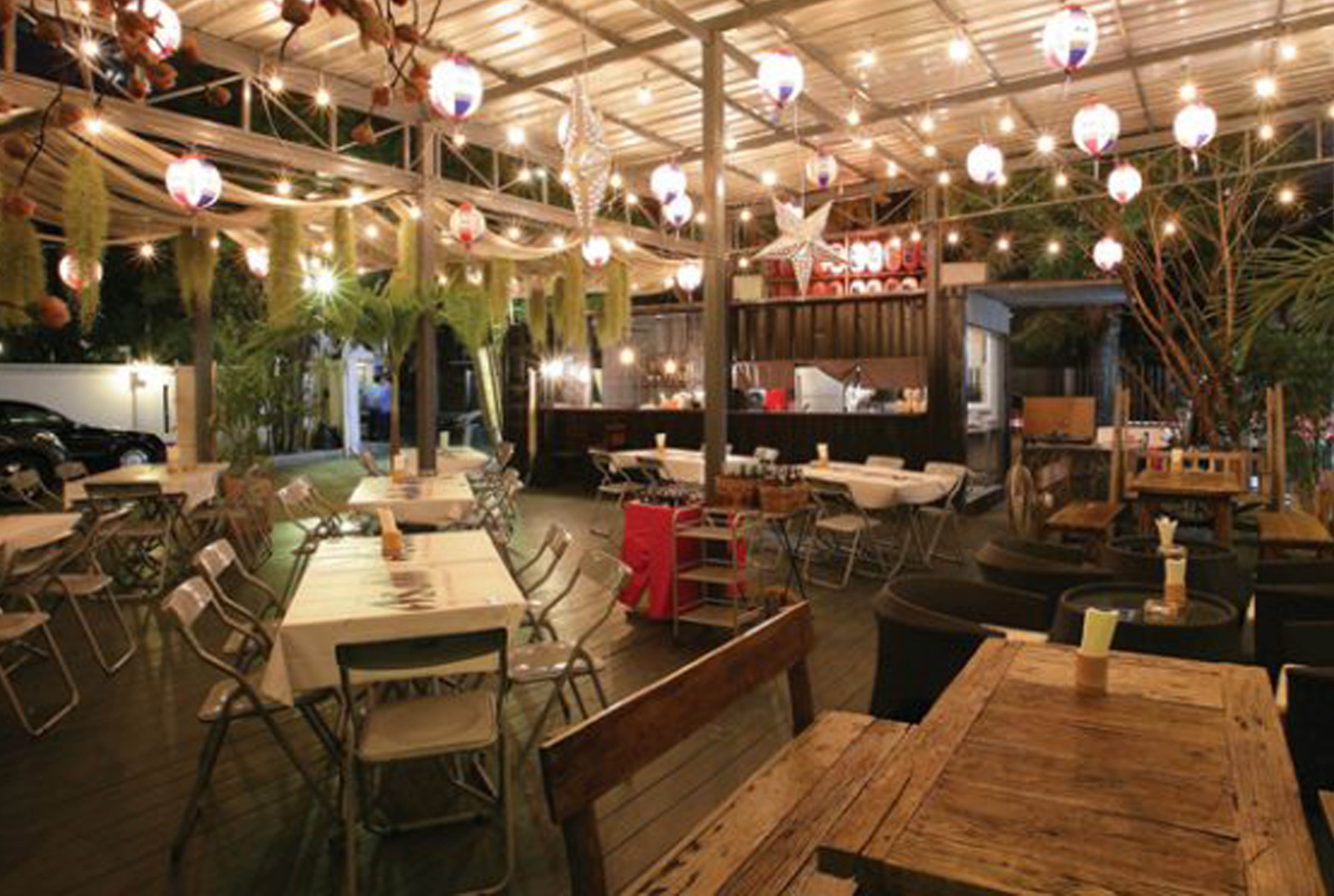 11月なのに屋外でビール三昧！タイにようやく乾季到来 - ワイズデジタル【タイで生活する人のための情報サイト】