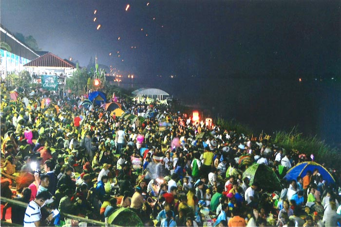 観光名所にもなっている『龍神の火の玉』ってなに？ - ワイズデジタル【タイで生活する人のための情報サイト】