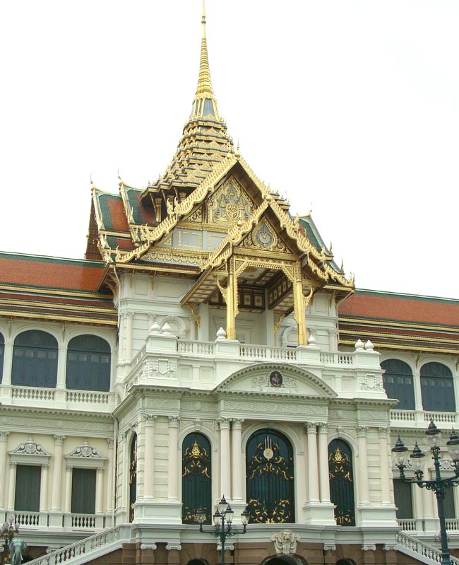 王宮はいつ建てられた？ - ワイズデジタル【タイで生活する人のための情報サイト】