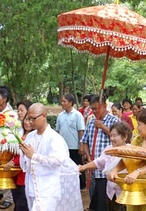 短期出家をするってホント？ - ワイズデジタル【タイで生活する人のための情報サイト】