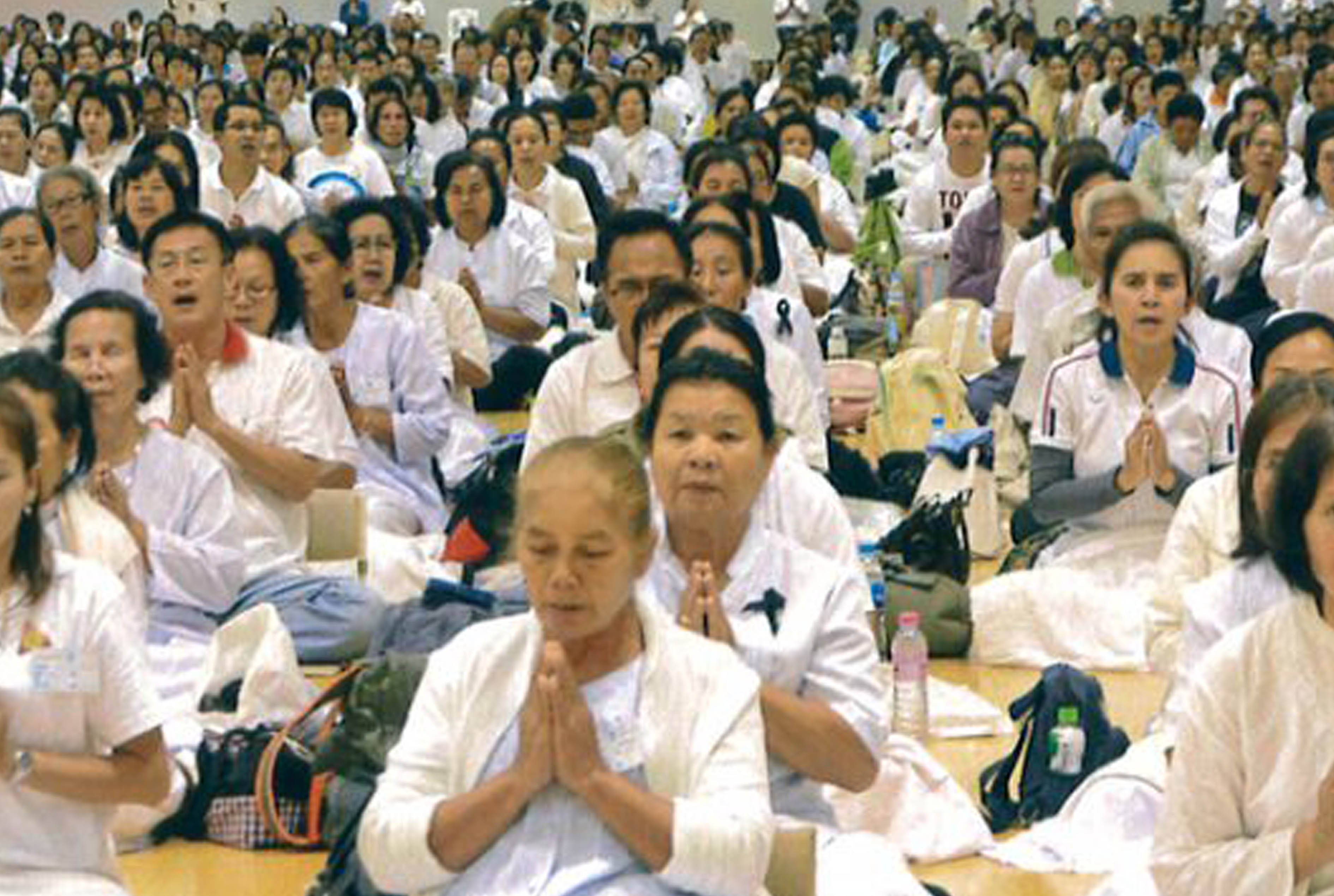 警察3000人でも逮捕できない住職 - ワイズデジタル【タイで生活する人のための情報サイト】