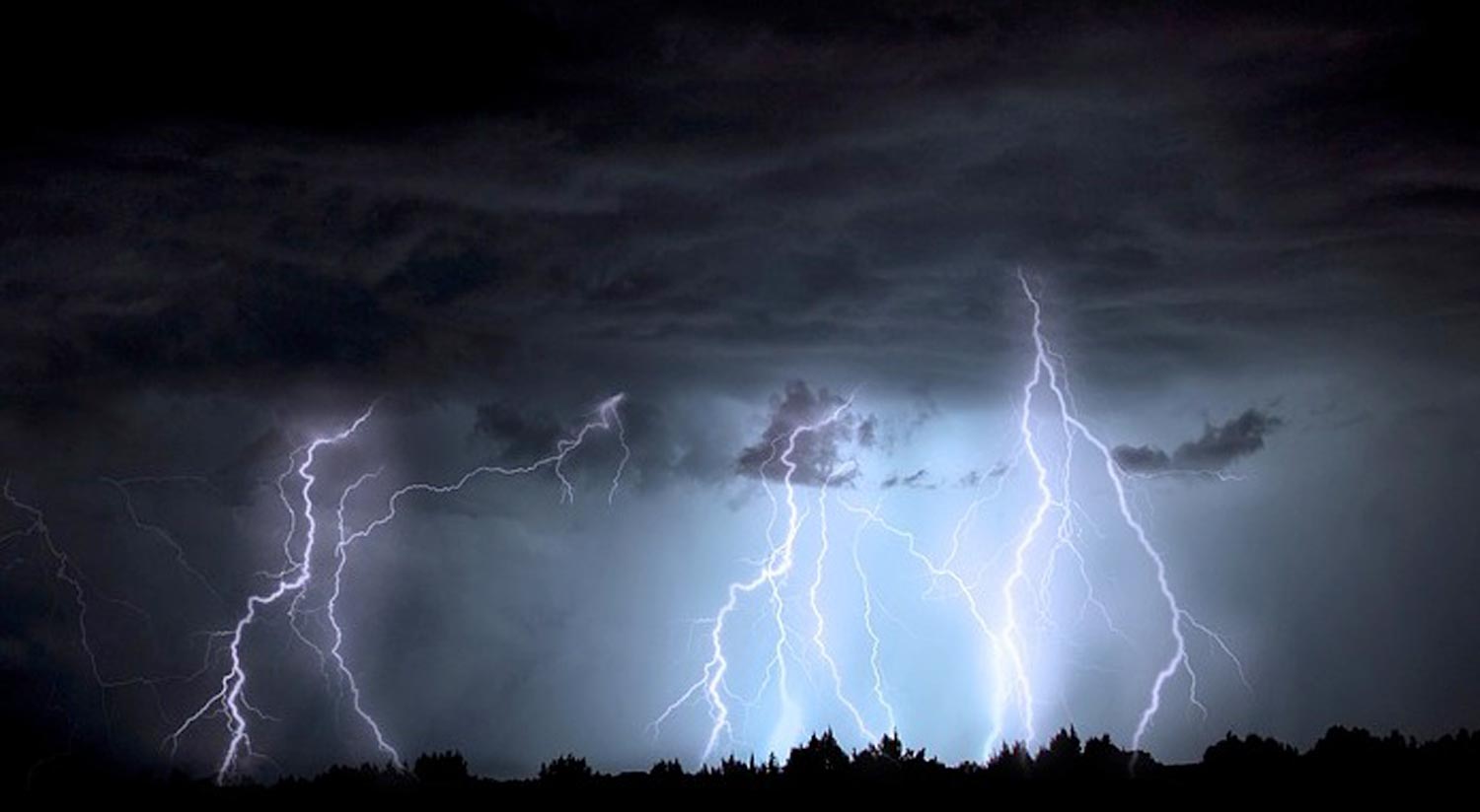 雷にまつわるタイの逸話 - ワイズデジタル【タイで生活する人のための情報サイト】