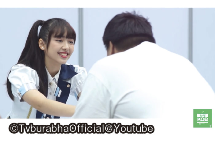 社会がどんな状況に陥ろうとも、憧れのアイドルを慕うファンの気持ちは変わらない。