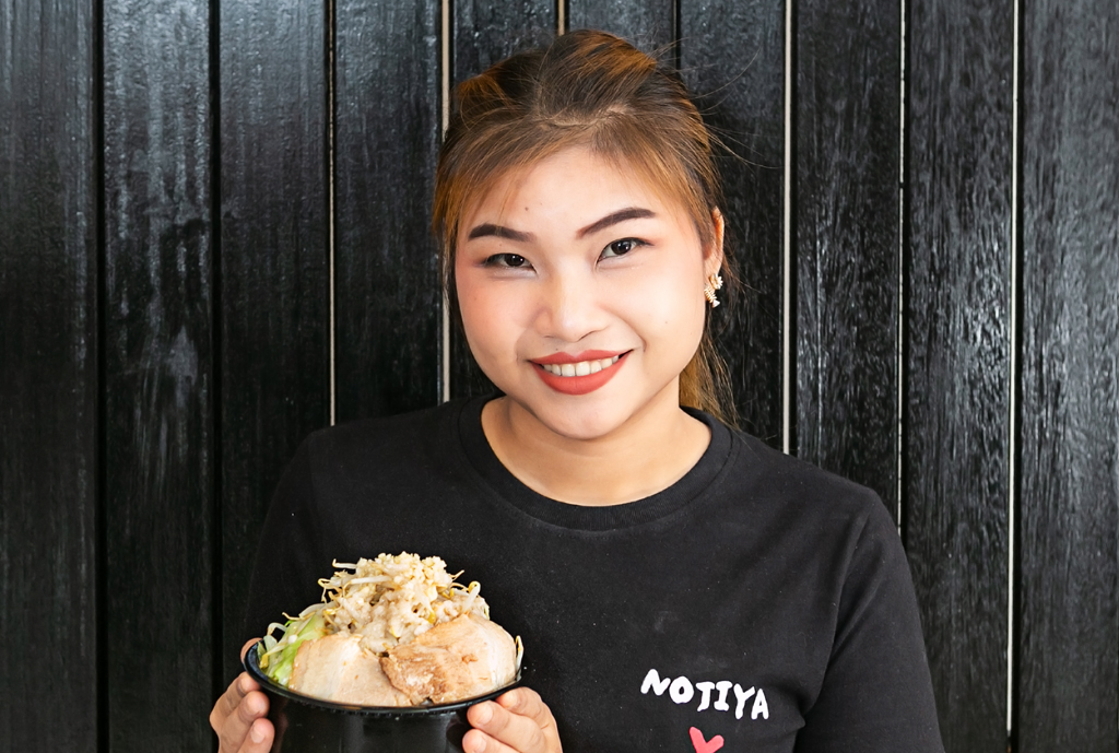 【山形ラーメン のじ屋 ＆ 北海道ラーメン ゆうし】デリバリー版 ゆう二郎らーめん - ワイズデジタル【タイで生活する人のための情報サイト】