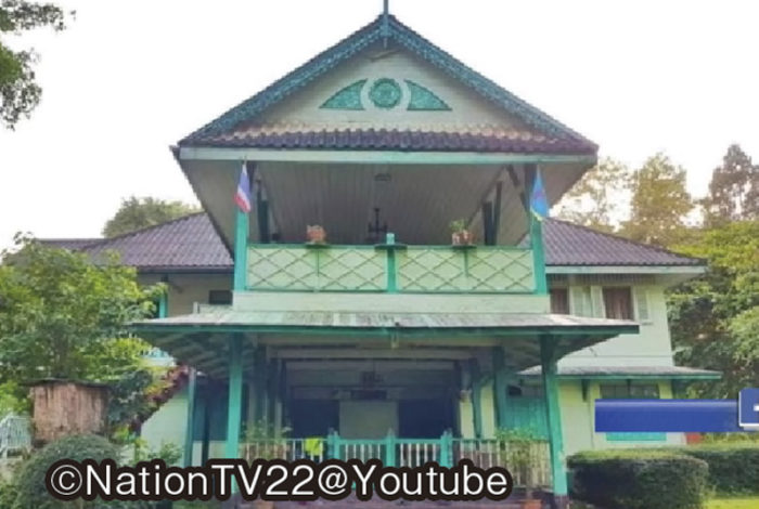 藍染めや昔ながらの街並みなど、近年観光客の人気が増している北部プレー県。その中心部にある“緑の家”を巡り、県民が声を荒げている。