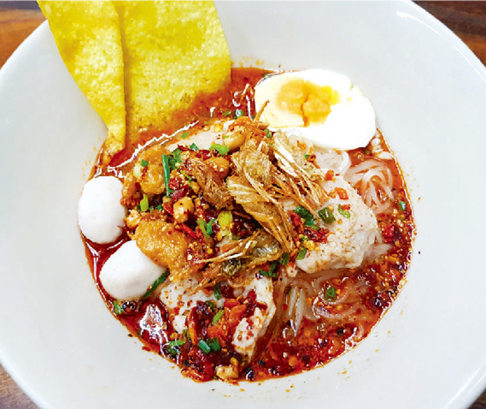 まろやかなトムヤムスープと麺の相性◎ - ワイズデジタル【タイで生活する人のための情報サイト】