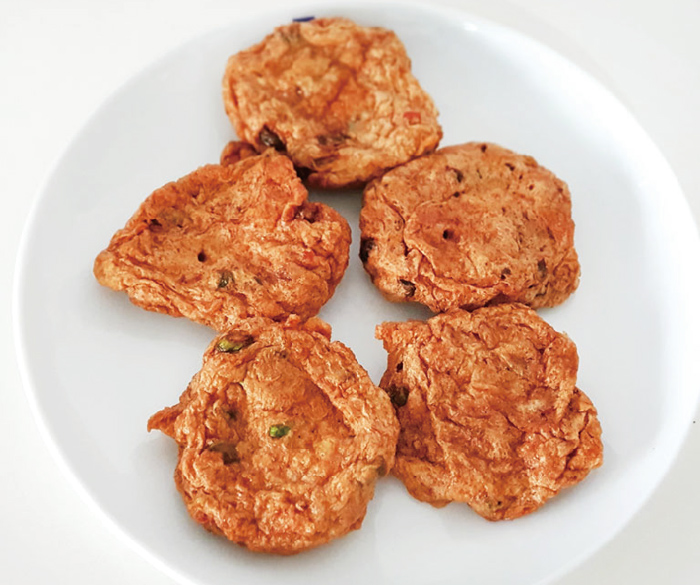 日本人の口にも合う 、タイ風さつま揚げ - ワイズデジタル【タイで生活する人のための情報サイト】