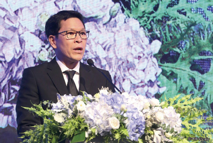 タイ工業連盟のスチャート副会長は７月23日、新型コロナウイルス感染拡大の影響による失業者は339万7979人と発表。低迷が続けば、年内にはさらに700〜800万人に上ると予想している。