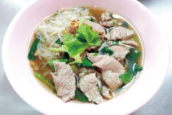 牛肉入りヌードル 80B