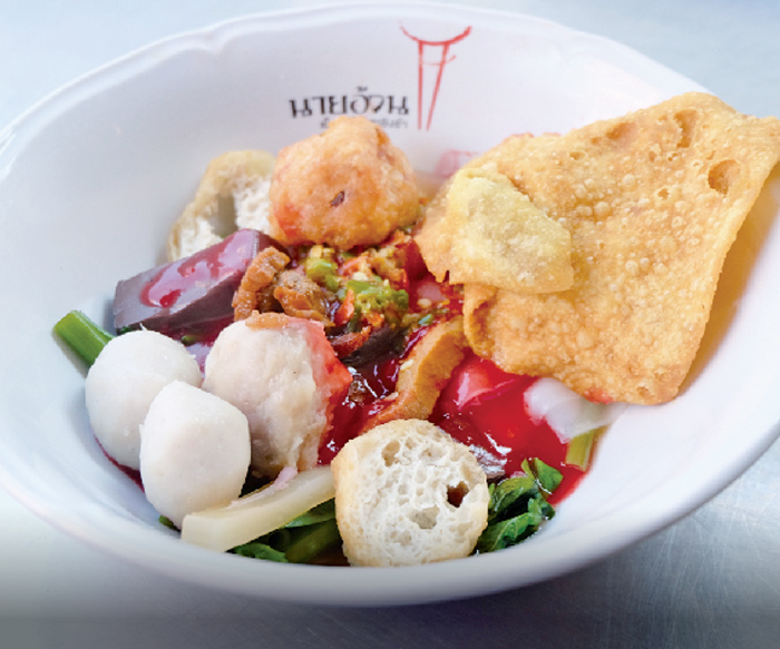 並んでも食べたい人気のイエンターフォー - ワイズデジタル【タイで生活する人のための情報サイト】