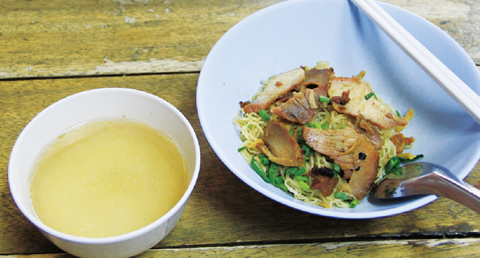 50年以上愛されるトンローのバミー専門店 - ワイズデジタル【タイで生活する人のための情報サイト】