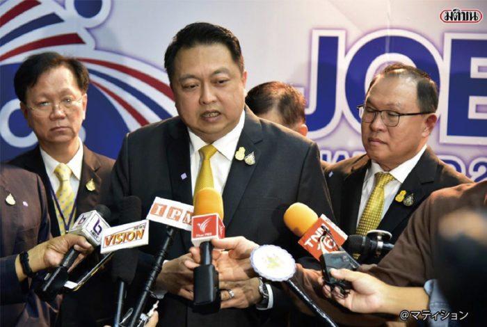 プラユット首相を委員長とする各経済対策委員会は９月、経済再生の核となり得る３つの国民支援計画の存在を明らかにした。