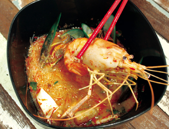 SNSで大人気トムヤム風ヌードル - ワイズデジタル【タイで生活する人のための情報サイト】