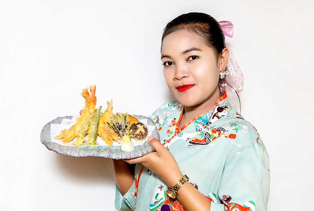 【小料理 みかみ】天ぷら盛り合せ - ワイズデジタル【タイで生活する人のための情報サイト】