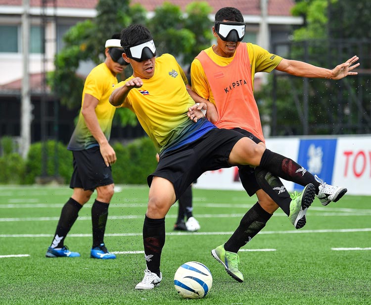 8月24日から開催予定の東京パラリンピックに、タイ史上最多の14競技・74選手が出場。初出場のブラインドサッカーの活躍に大きな注目が集まる。