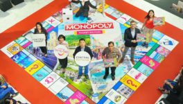巨大な「MONOPOLY」が出現 プーケットで、タイ初 - ワイズデジタル【タイで生活する人のための情報サイト】