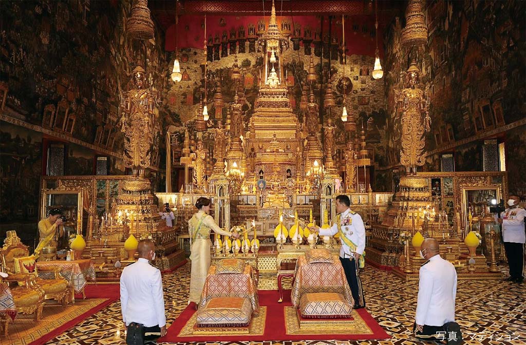 ワチラロンコン国王陛下生誕日　王妃、王女とともに祝賀式典へ - ワイズデジタル【タイで生活する人のための情報サイト】