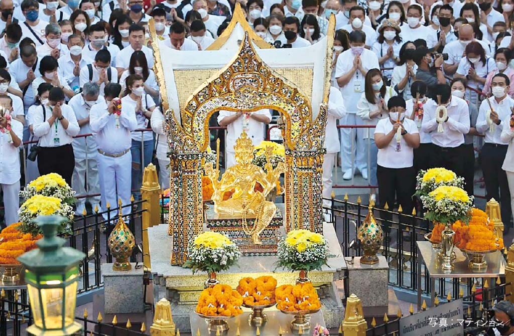 エラワン祠の梵天像 66周年を迎え、盛大に祝祭 - ワイズデジタル【タイで生活する人のための情報サイト】
