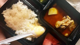 SRTの列車内ランチ 粗末すぎて話題に - ワイズデジタル【タイで生活する人のための情報サイト】