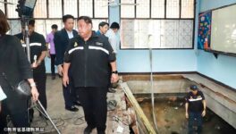 教室の床が崩壊　学生が床下へ落ちて負傷 - ワイズデジタル【タイで生活する人のための情報サイト】