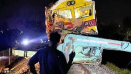 国鉄北部線で踏切事故　列車の運転士が死亡 - ワイズデジタル【タイで生活する人のための情報サイト】