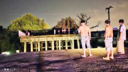 運河に架かる橋が倒壊 数百戸の通行に影響 - ワイズデジタル【タイで生活する人のための情報サイト】