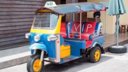 不正請求トゥクトゥクを逮捕　 5km乗車して6千バーツ - ワイズデジタル【タイで生活する人のための情報サイト】