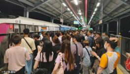 ピンクライン追加区間　連休初日の利用者2万3千人 - ワイズデジタル【タイで生活する人のための情報サイト】