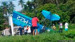 プーケットの路上に 超軽量動力機墜落 - ワイズデジタル【タイで生活する人のための情報サイト】