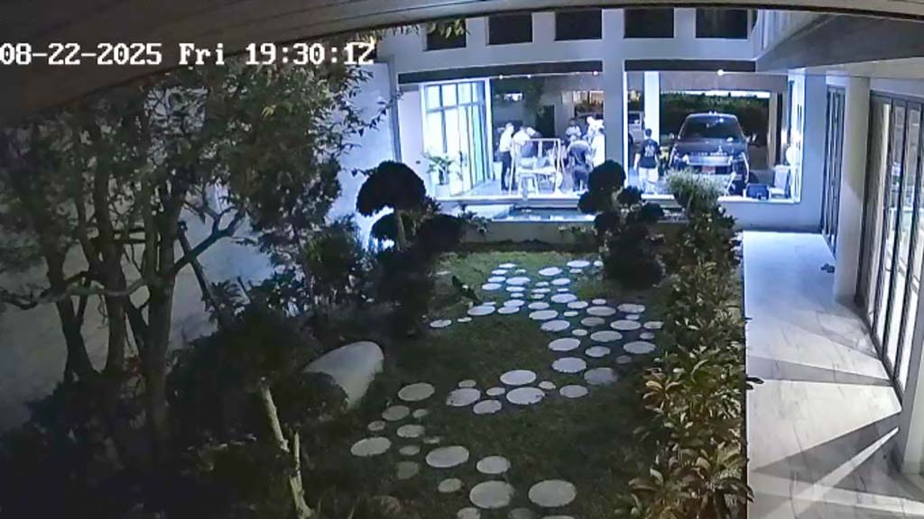 誤配達により隣家に届いてしまった高級カニ　カニを取り戻そうと隣人宅を訪ねてみると… - ワイズデジタル【タイで生活する人のための情報サイト】