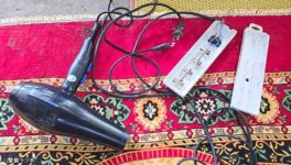 ヘアドライヤーで子どもが感電死 タイ工業規格なしの粗悪品か - ワイズデジタル【タイで生活する人のための情報サイト】