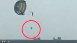 パラセーリング中に船転覆 スタッフが身を挺して観光客を救助 - ワイズデジタル【タイで生活する人のための情報サイト】