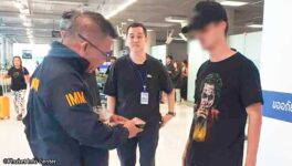 トラックの荷台でわいせつ行為　ロシア人とタイ人の男女を逮捕 - ワイズデジタル【タイで生活する人のための情報サイト】