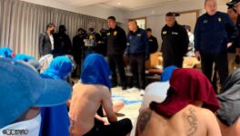 スクンビット13の高級ホテルで　薬物乱交パーティーを摘発 - ワイズデジタル【タイで生活する人のための情報サイト】