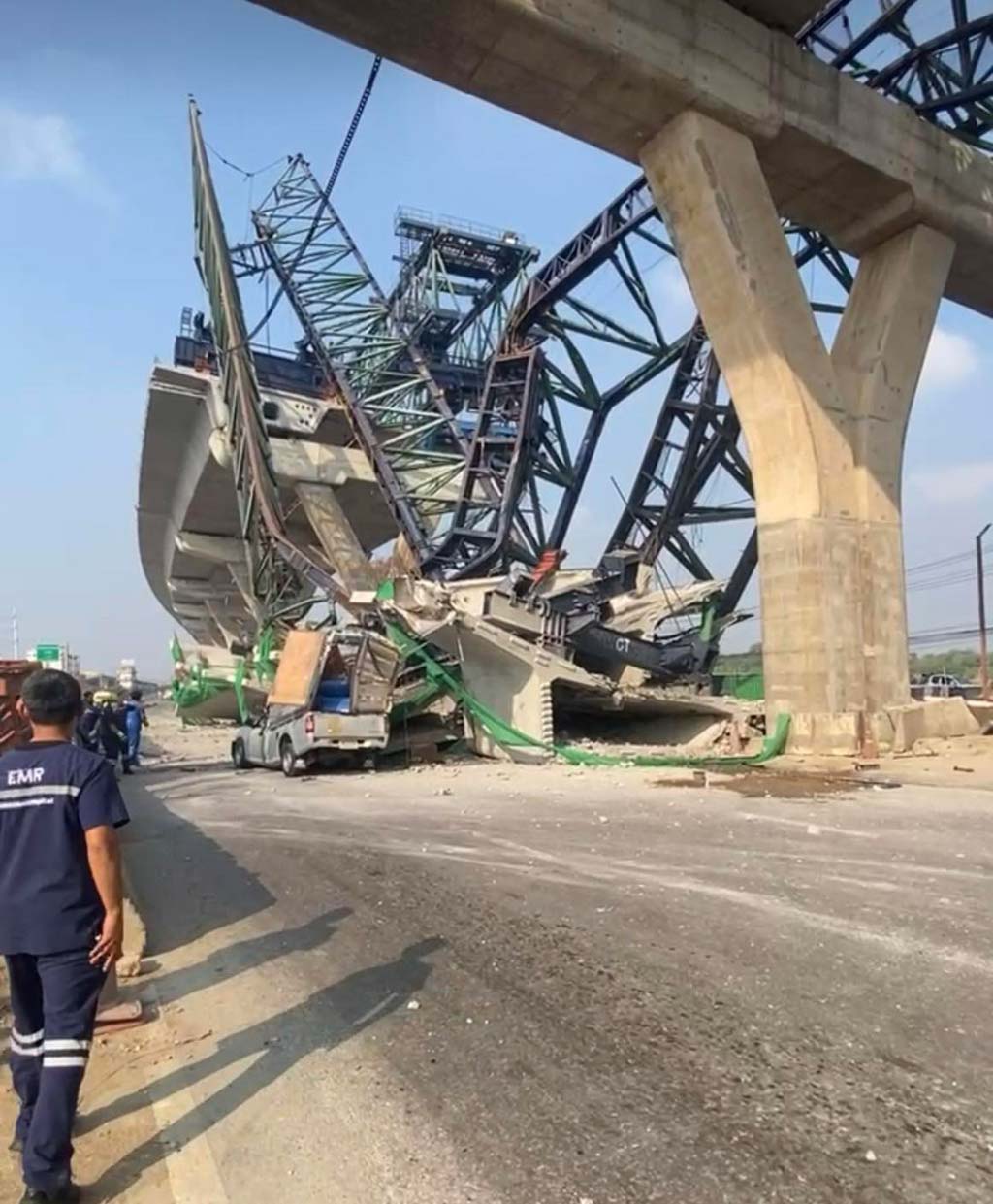 2日連続で発生したクレーン倒壊事故 悪名高きゼネコンの実態が浮き彫りになっている ー トピックオブタイランド