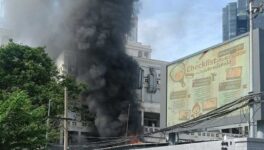 タイ赤十字社で火災 現在は鎮火、死傷者なし - ワイズデジタル【タイで生活する人のための情報サイト】