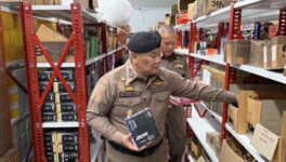 電子タバコ密売拠点摘発　2万点超の証拠品を押収 - ワイズデジタル【タイで生活する人のための情報サイト】
