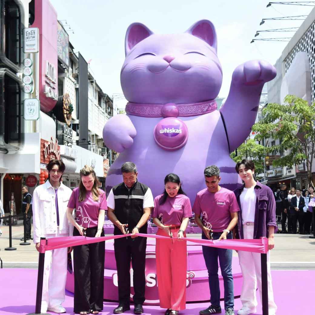 サイアムに巨大な「招き猫」 カルカンと都のコラボで猫の幸福を願う - ワイズデジタル【タイで生活する人のための情報サイト】