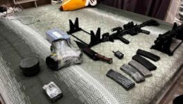 自損事故を起こした中国籍の男　パタヤ自宅に多数の軍用武器所有が発覚 - ワイズデジタル【タイで生活する人のための情報サイト】