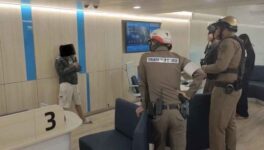 女性が銀行で放火未遂 口座凍結で年金が引き出せずパニック - ワイズデジタル【タイで生活する人のための情報サイト】