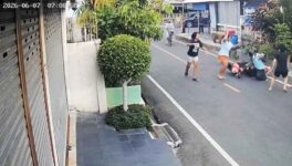 高齢女性を襲ったひったくり犯に猛反撃　素手で立ち向かった「三女傑」の勇姿が話題に - ワイズデジタル【タイで生活する人のための情報サイト】
