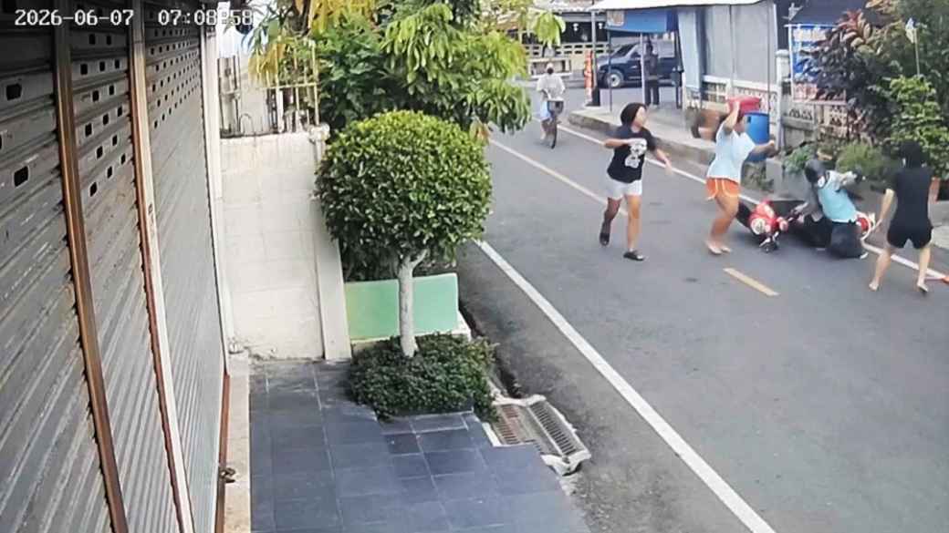 高齢女性を襲ったひったくり犯に猛反撃　素手で立ち向かった「三女傑」の勇姿が話題に - ワイズデジタル【タイで生活する人のための情報サイト】