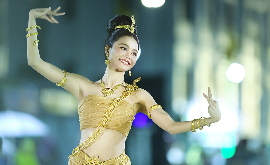 メコンの龍神を称える伝統の祈祷祭　2022年ミス・タイランドが舞踊を披露 - ワイズデジタル【タイで生活する人のための情報サイト】