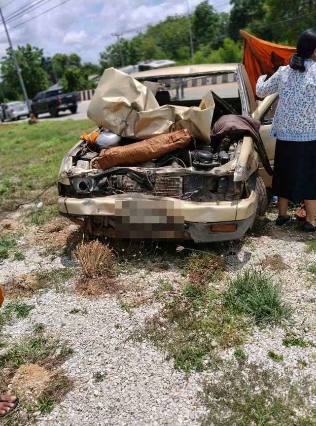11歳少年運転の車が修行僧の列に突入、10人死亡 両親への法的措置を検討、MT車運転の経緯も焦点に