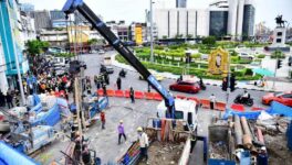 地下鉄の水漏れによる道路陥没 緊急で交通規制、住民避難を発令 - ワイズデジタル【タイで生活する人のための情報サイト】